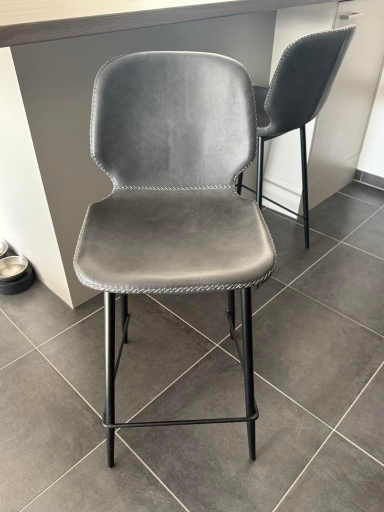 Barstoel Seashell | BY-BOO-, Huis en Inrichting, Ophalen, Zo goed als nieuw
