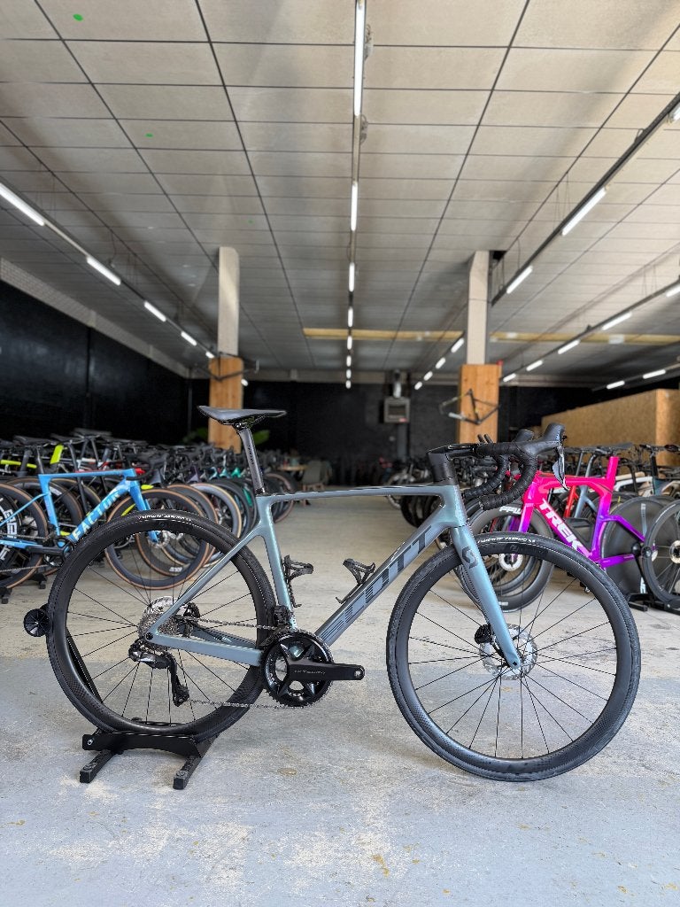 Scott Addict RC15 Di2 Carbon Racefiets, Ophalen, Zo goed als nieuw