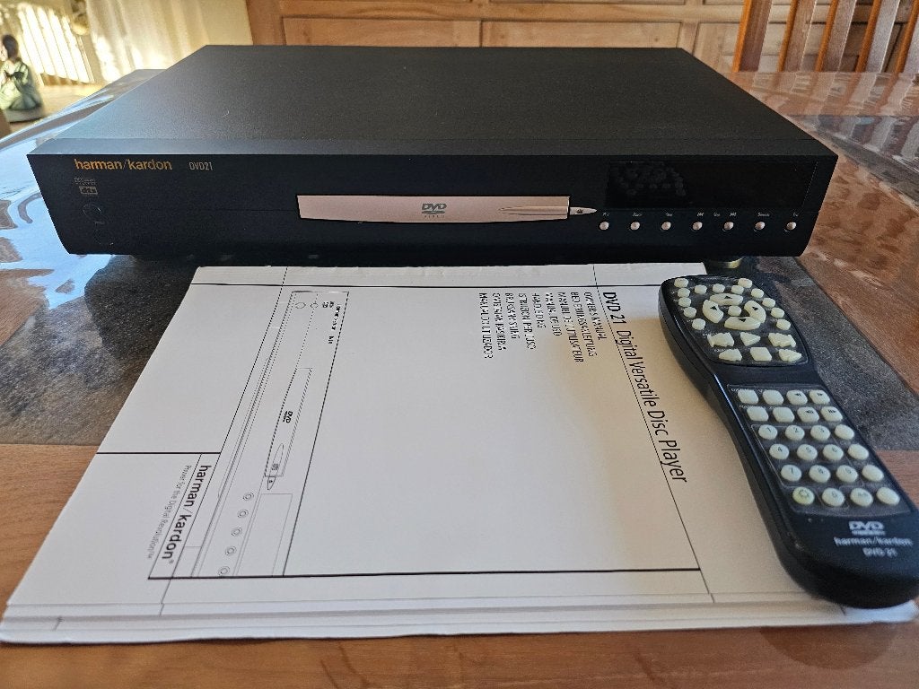 LIQUIDATION DVD 21 HARMAN KARDON, Enlèvement, Comme neuf, Lecteur DVD, Autres marques