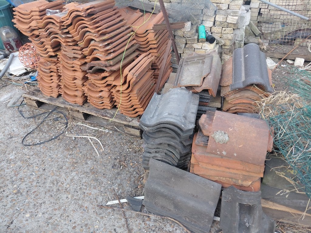 Gratis pannen, nokken,...., Doe-het-zelf en Bouw, Dakpannen en Dakbedekking, Ophalen, Gebruikt, 15 m² of meer, Dakpannen