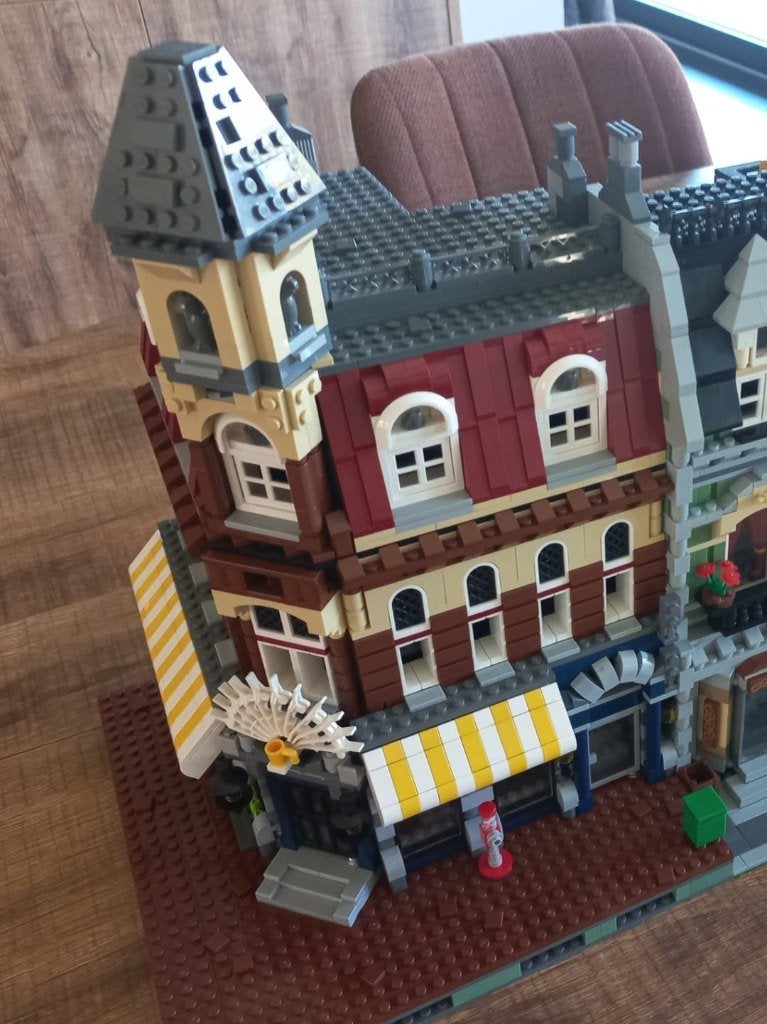 Lego café corner modular set (100% compleet), Ophalen, Gebruikt, Lego, Compleet