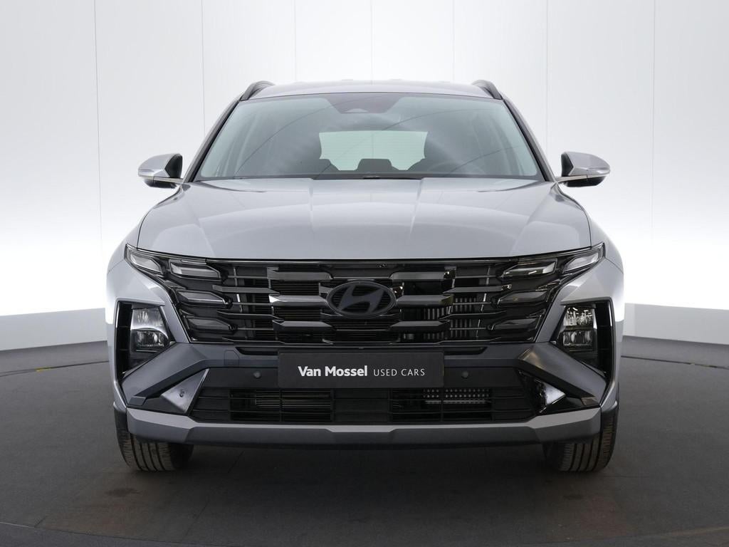 Hyundai Tucson Feel (automatique), Argent ou Gris, https://public.car-pass.be/vhr/1f93898e-6eb7-497e-82e4-1f5376eb44f3, 110 kW
