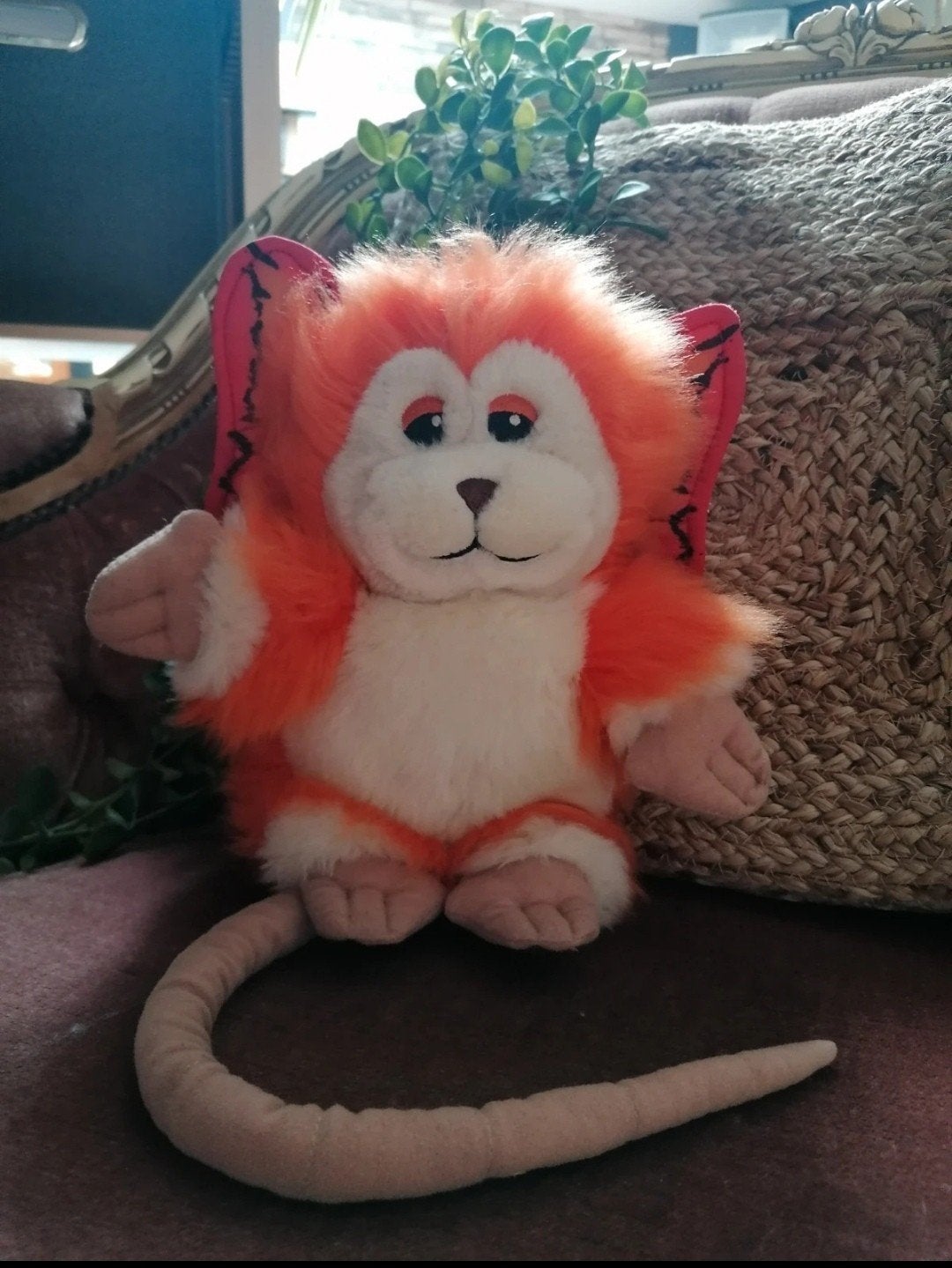Peluche Fuzzball Captain EO, Enfants & Bébés, Jouets | Peluches, Disney, Disney, Enlèvement ou Envoi