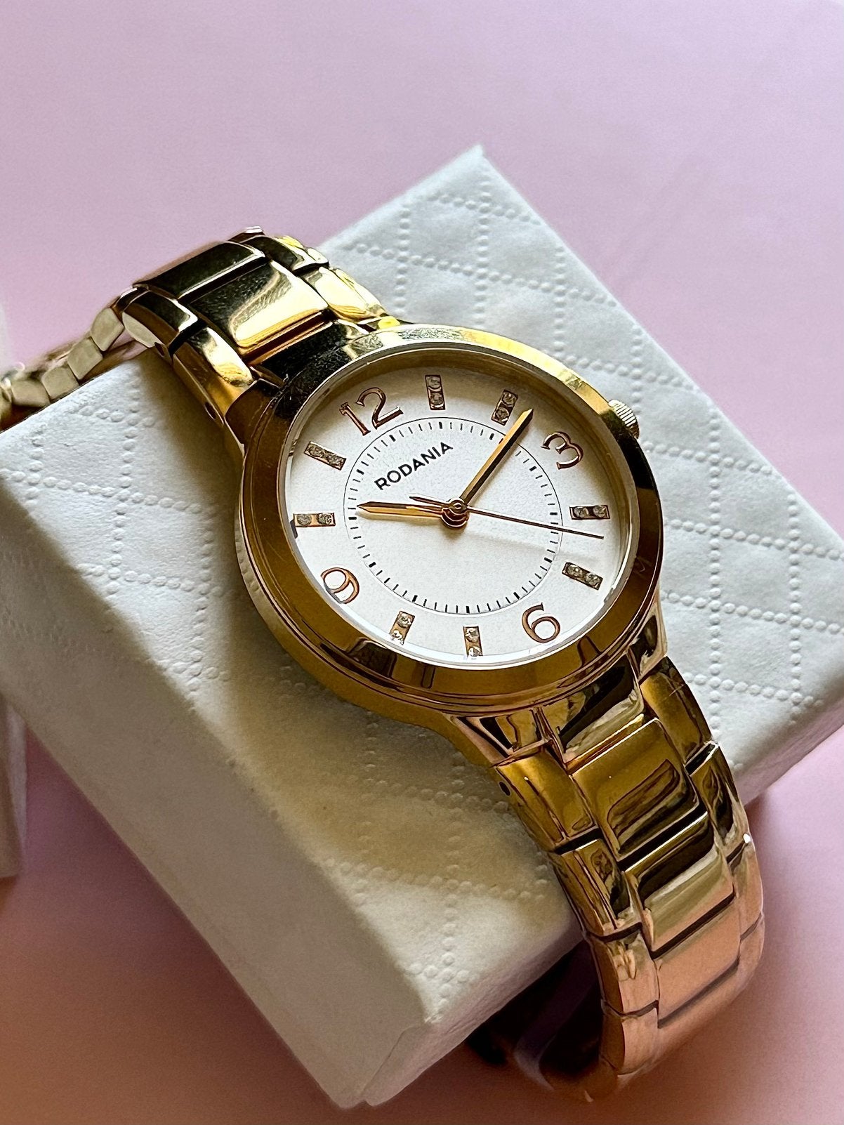 Chique goudkleurige Rodania Classic (Model: 2632361), Staal, Staal, Polshorloge, Nieuw