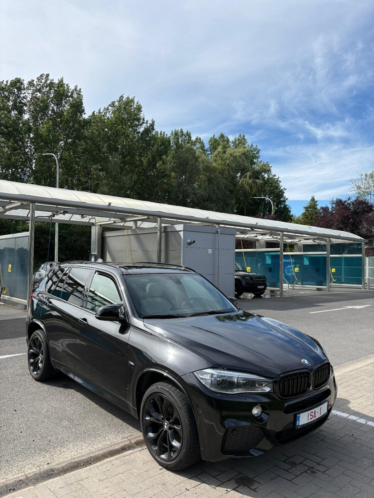 BMW HYBRID FULL OPTION X5 MET VERKOOP CONTROLE, Auto's, Automaat, Euro 6, 4 cilinders, Zwart