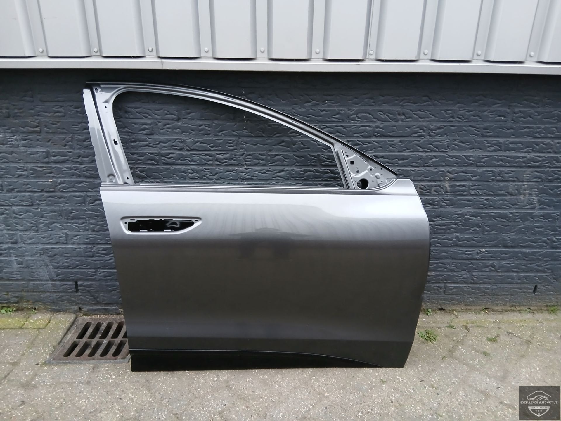 Porte avant droite d'origine Audi A6 E-Tron C9 2024+ !, Autos : Pièces & Accessoires, AUDI AG, Auto-Union-Strasse 1
85045  Ingolstadt, DE