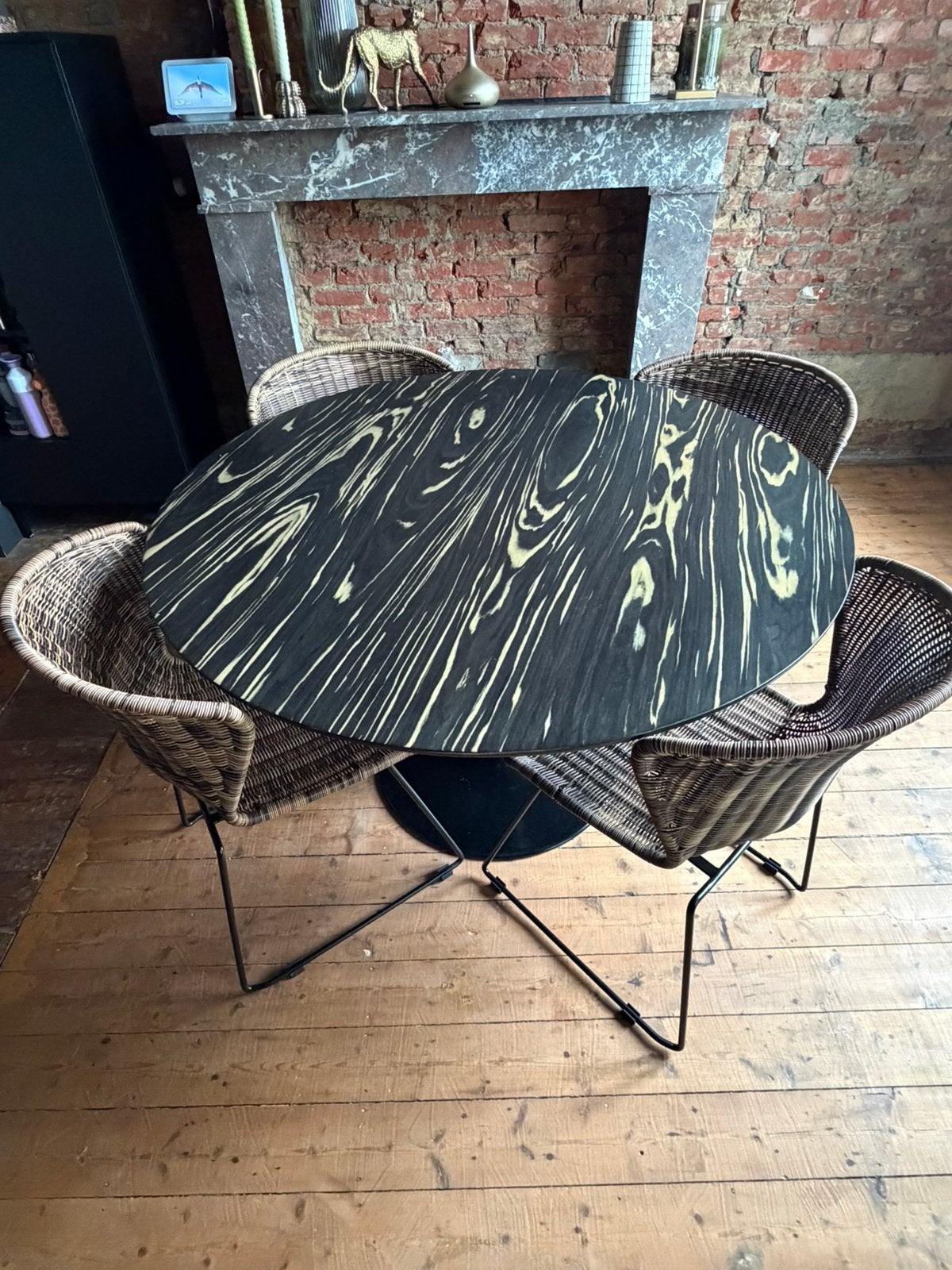Prachtige composieten eettafel marmerlook, Ophalen, Zo goed als nieuw