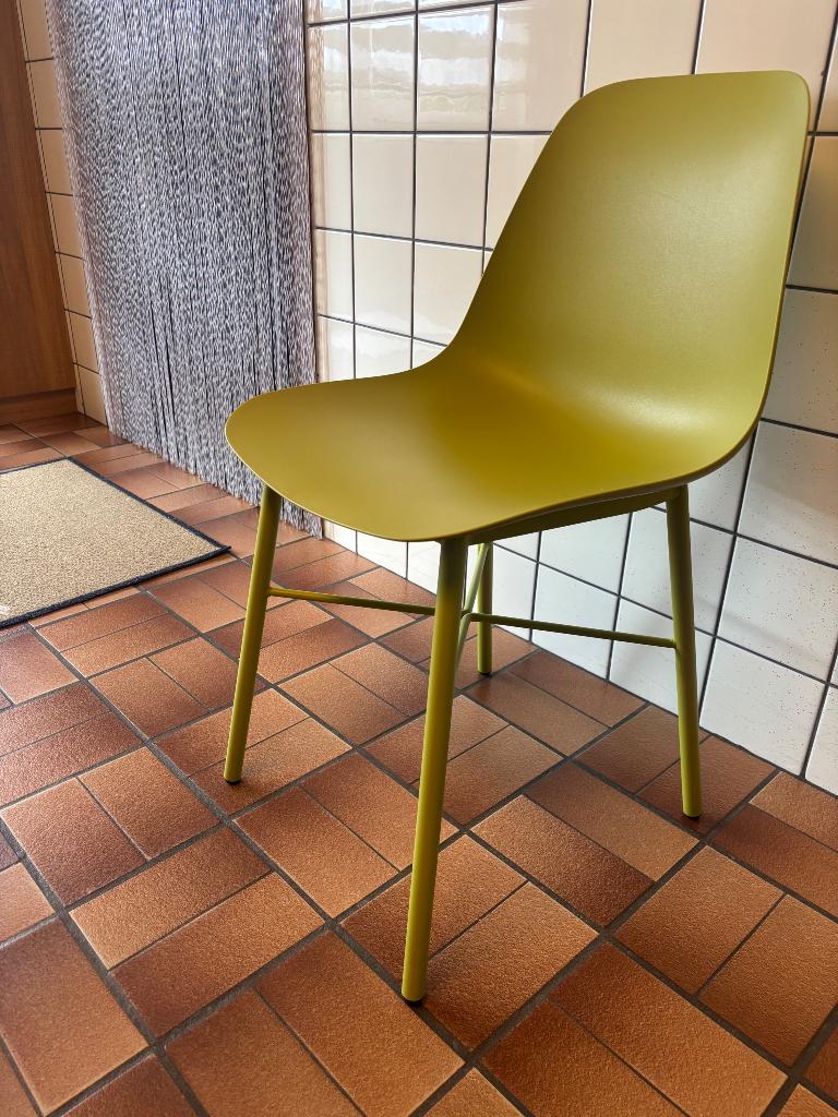Eetkamerstoelen, Huis en Inrichting, Ophalen, Kunststof, Zo goed als nieuw, Grijs