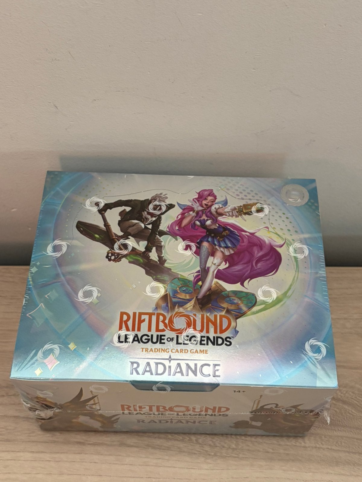 Riftbound League of Legends Radiance Booster Box 24 Packs, Enlèvement ou Envoi, Comme neuf, Booster