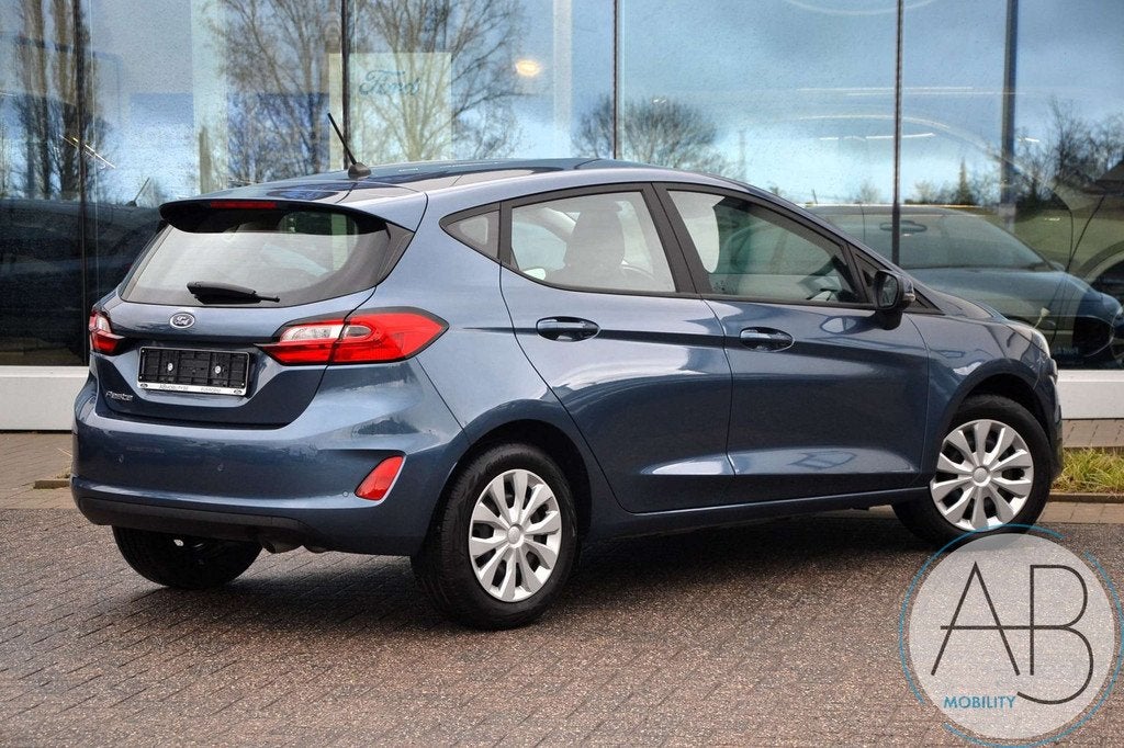 Ford Fiesta EcoBoost Connected *slechts 4.487km* airco/parke, Auto's, https://public.car-pass.be/vhr/24ec6527-0dd1-46c7-a17e-4260b2b1f2bd