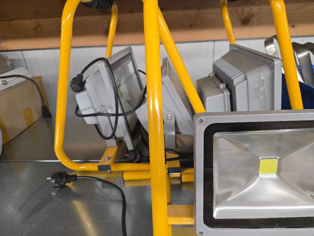 LED-bouwlamp / werflamp op statief – 230 V, Ophalen, Minder dan 50 watt, Overige typen, Met statief