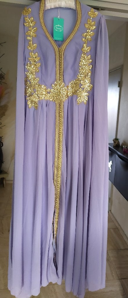 caftan Robe élégante  longue manche avec broderies, Enlèvement, Neuf, Taille 42/44 (L)