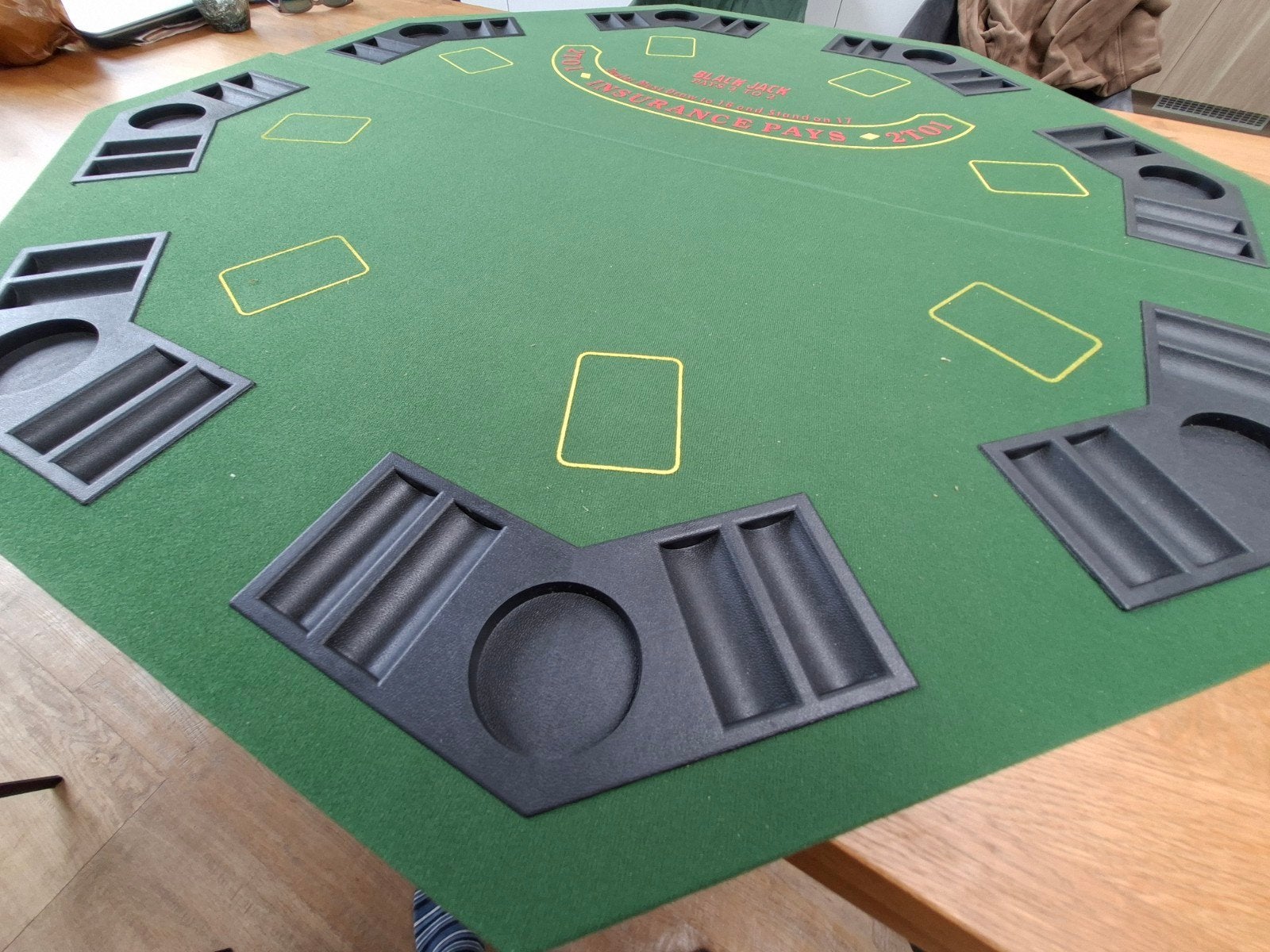 Blackjack- en pokertafel voor max 8 personen, Hobby en Vrije tijd, Gezelschapsspellen | Kaartspellen, Ophalen