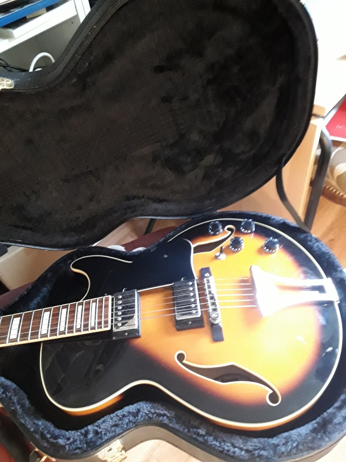 gitaar IBANEZ AG75   ARCHTOP, Enlèvement, Ibanez