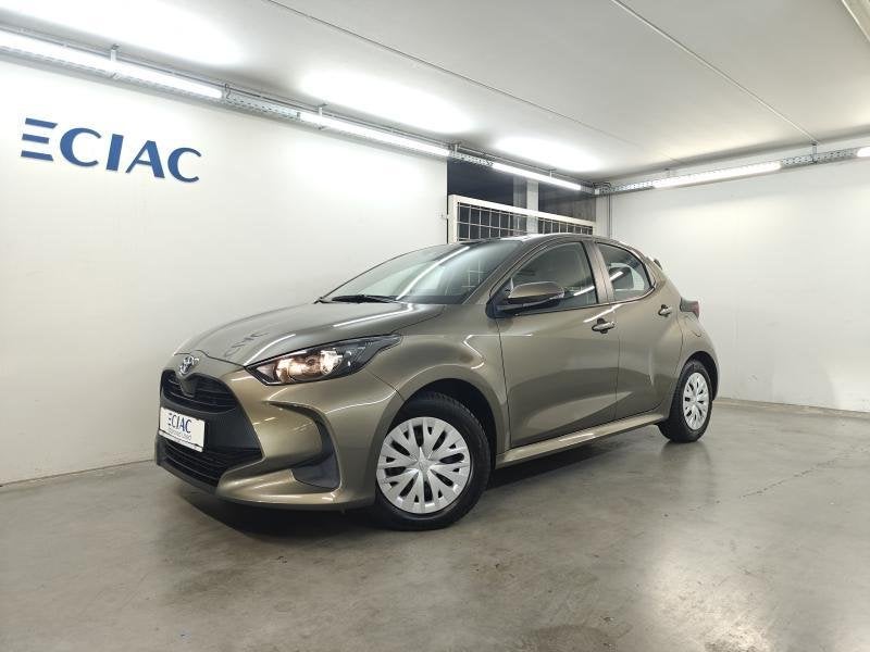 Toyota Yaris Dynamic - GPS - Garantie, Euro 6, Entreprise, Autres couleurs, 5 portes