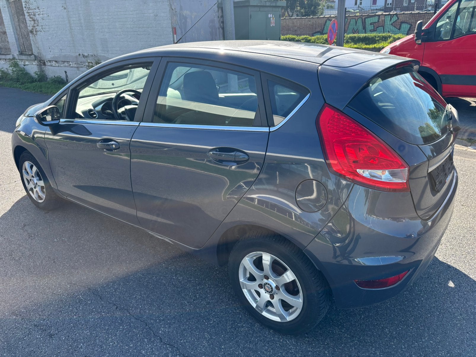 Ford FIESTA 1.4 essence 2010, Achat, Entreprise, Boîte manuelle, Isofix