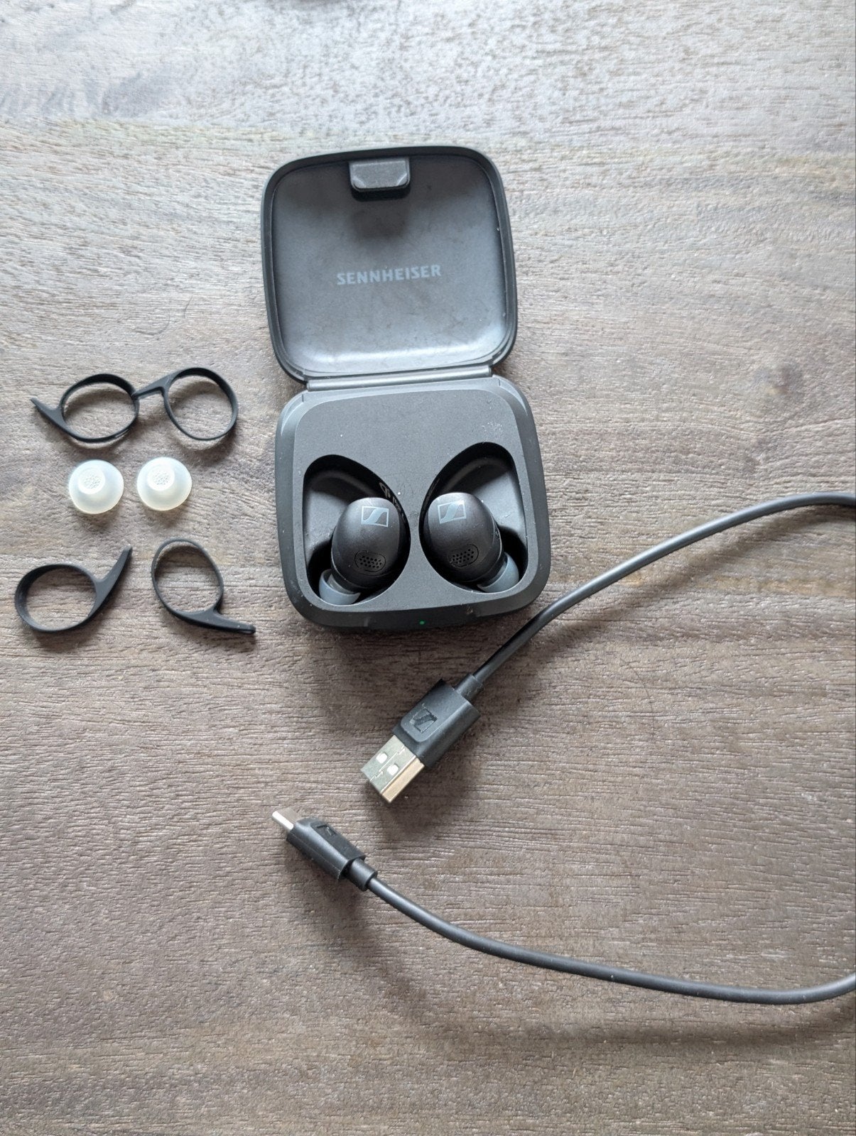Sennheiser MOMENTUM Sport (Noir), TV, Hi-fi & Vidéo, Casques audio, Utilisé, Intra-auriculaire, Sennheiser, Noir, Bluetooth, Sans fil