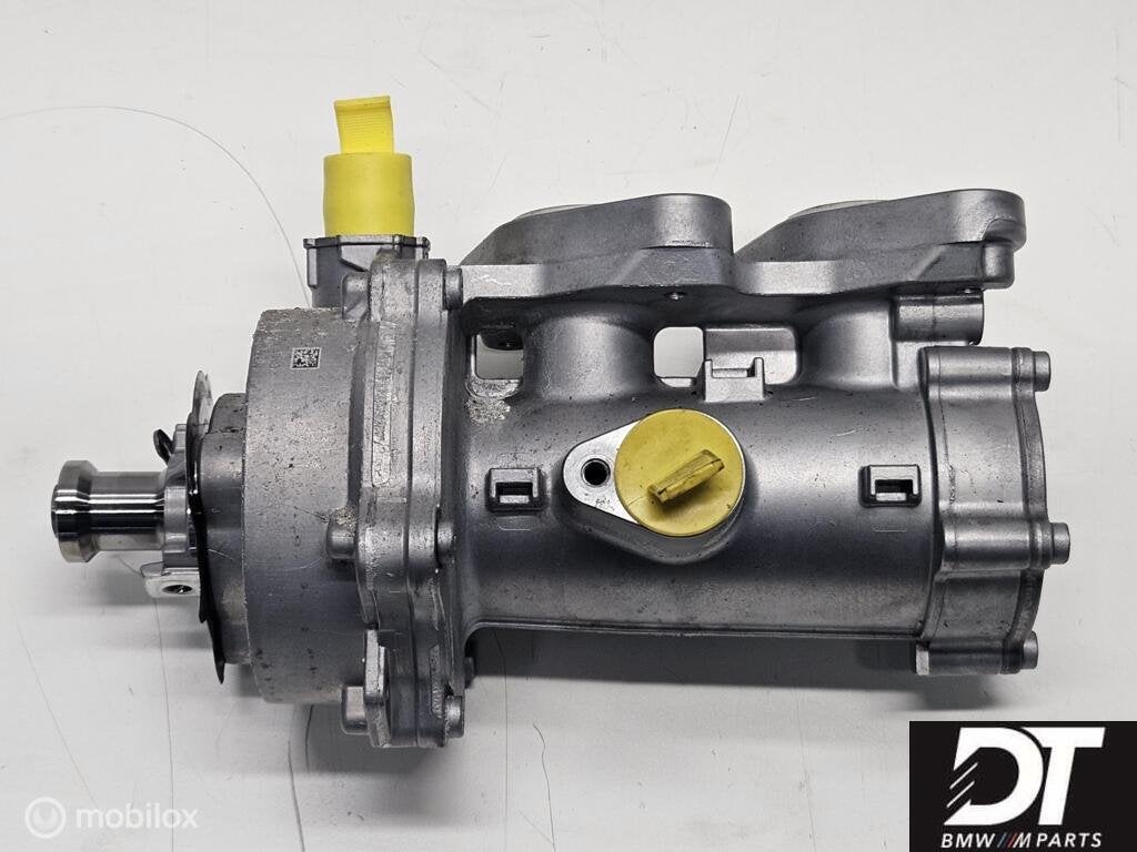 Vacuum pomp BMW M3 F80 S55 3.0 S55B30 11667847203, Enlèvement ou Envoi, Utilisé, BMW