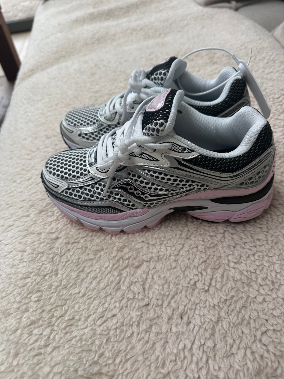 Saucony mand - zilver en roze - 37, Ophalen of Verzenden, Nieuw, Saucony