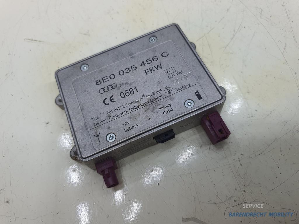 Antenne versterker Audi A3 A4 A5 A6 TT 8E0035456C origineel, Gebruikt, AUDI AG, Auto-Union-Strasse 1
85045  Ingolstadt, DE, Audi