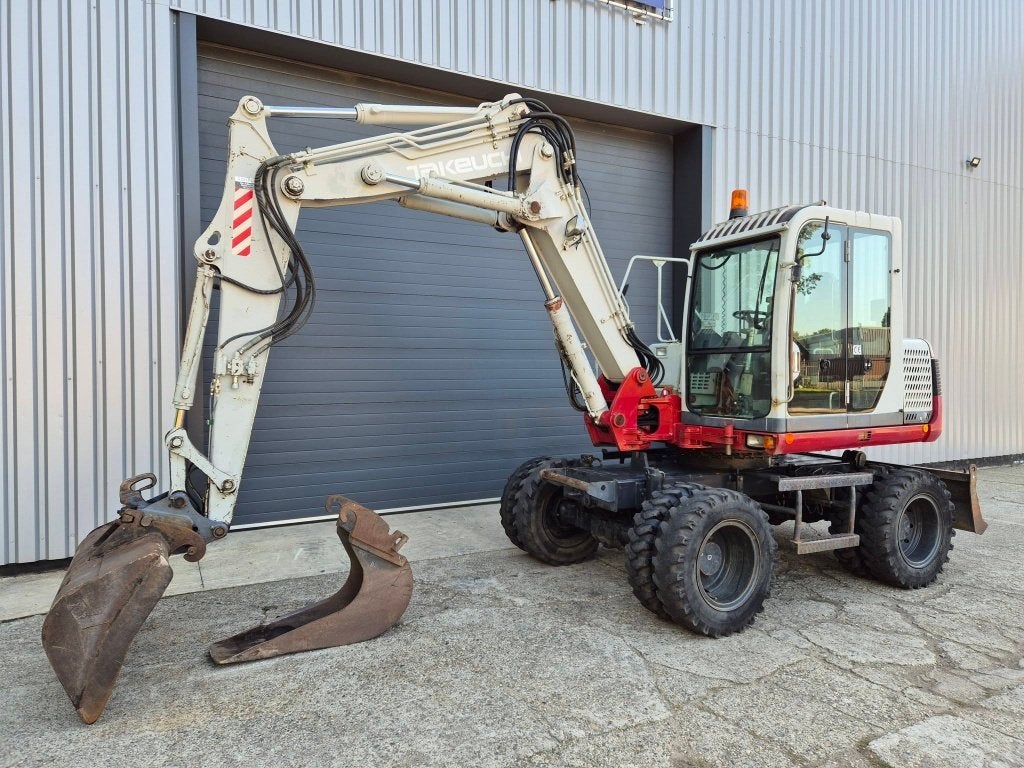 Takeuchi TB175W Bandenkraan - Mobiele Graafmachine, Ophalen, Graafmachine