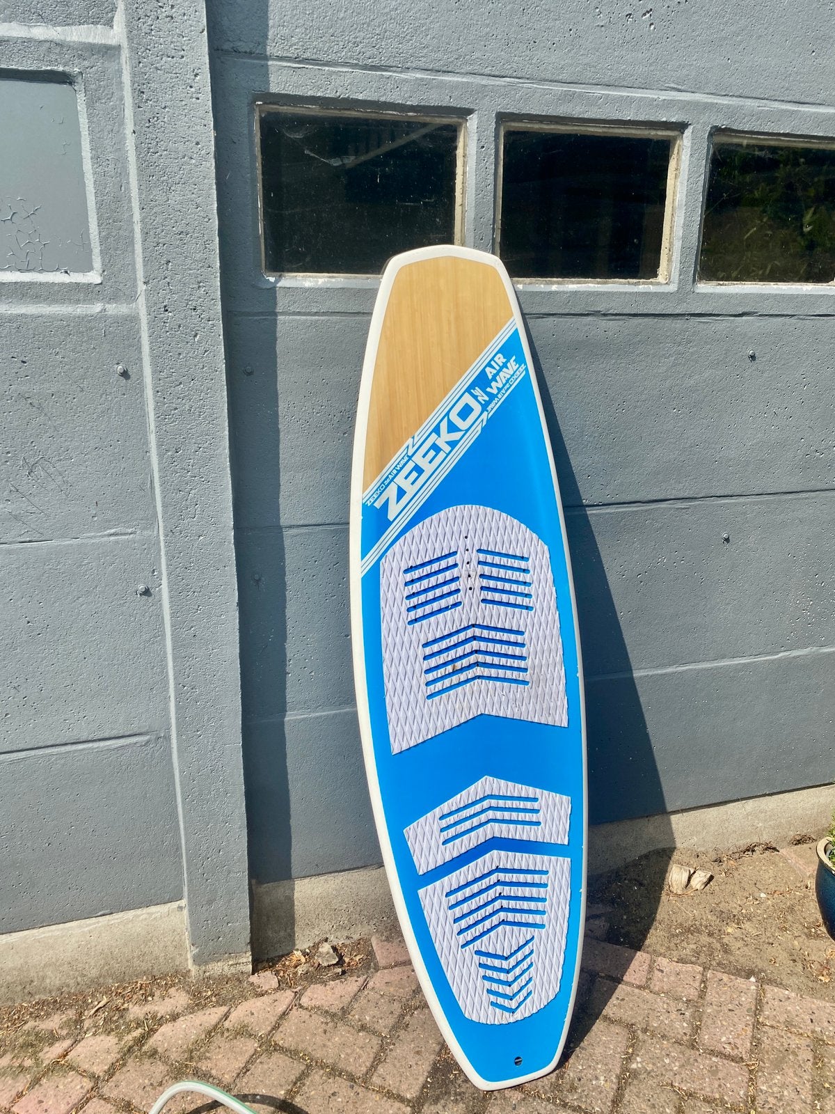 Foil board / wave surf board, Watersport en Boten, Golfsurfen, Ophalen of Verzenden, Zo goed als nieuw