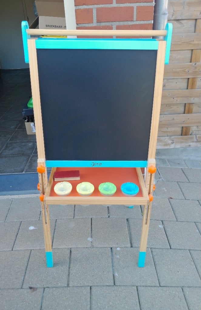 Krijt / magneetbord, Ophalen, Zo goed als nieuw, Ontdekken
