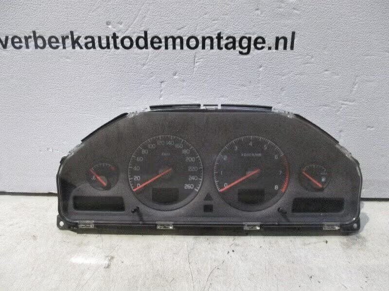 COCKPIT Volvo S80 (TR / TS) (01-1998/02-2008) (9499668), Enlèvement ou Envoi, Info@volvocars.com, Volvo Car Germany GmbH, Siegburger Straße 229 50679 Köln, DE