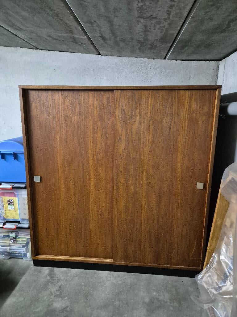 Houten kast met schuifdeuren, Ophalen, Gebruikt, Met deur(en)