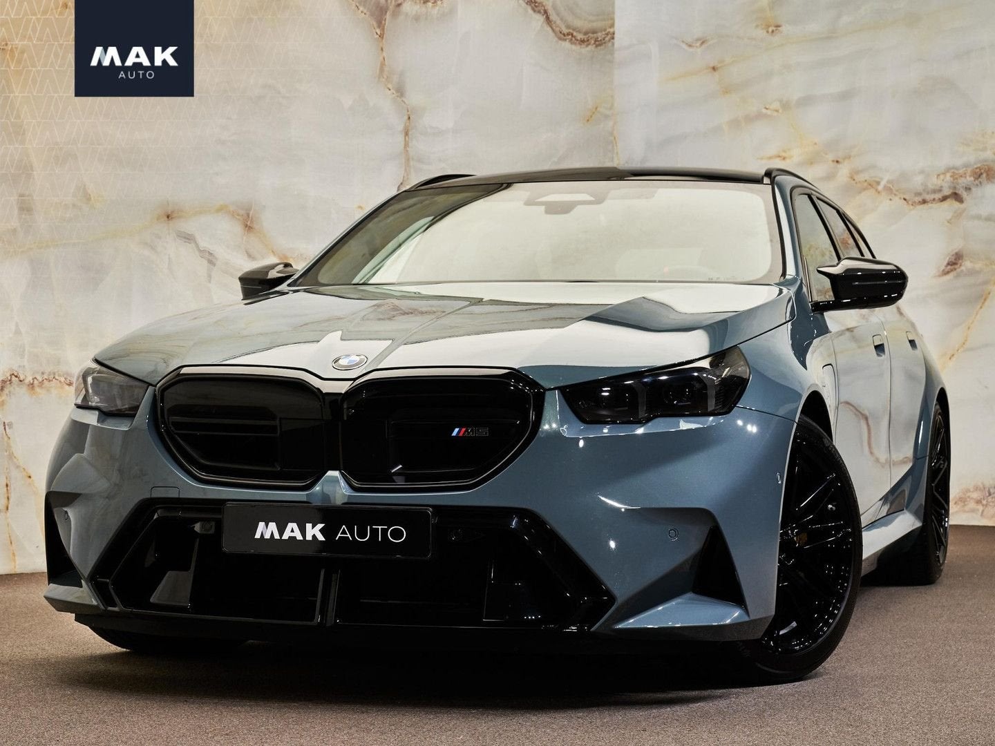BMW M5 Touring V8 M Hybrid , Sonderlackierung, Ultimate Pack, Automaat, 107 g/km, Bedrijf, Break