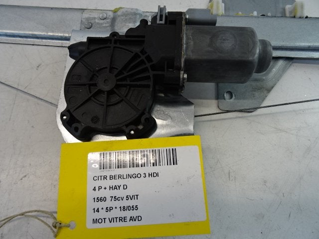 MOTOR RAAMMECHANIEK RECHTS VOOR Citroën Berlingo, Gebruikt, Voor, Citroën