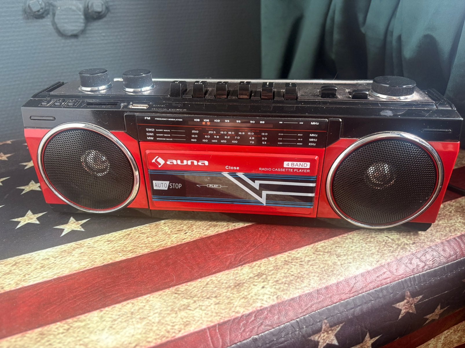 Radio cassette mini boombox, Audio, Tv en Foto, Ophalen of Verzenden, Zo goed als nieuw, Radio
