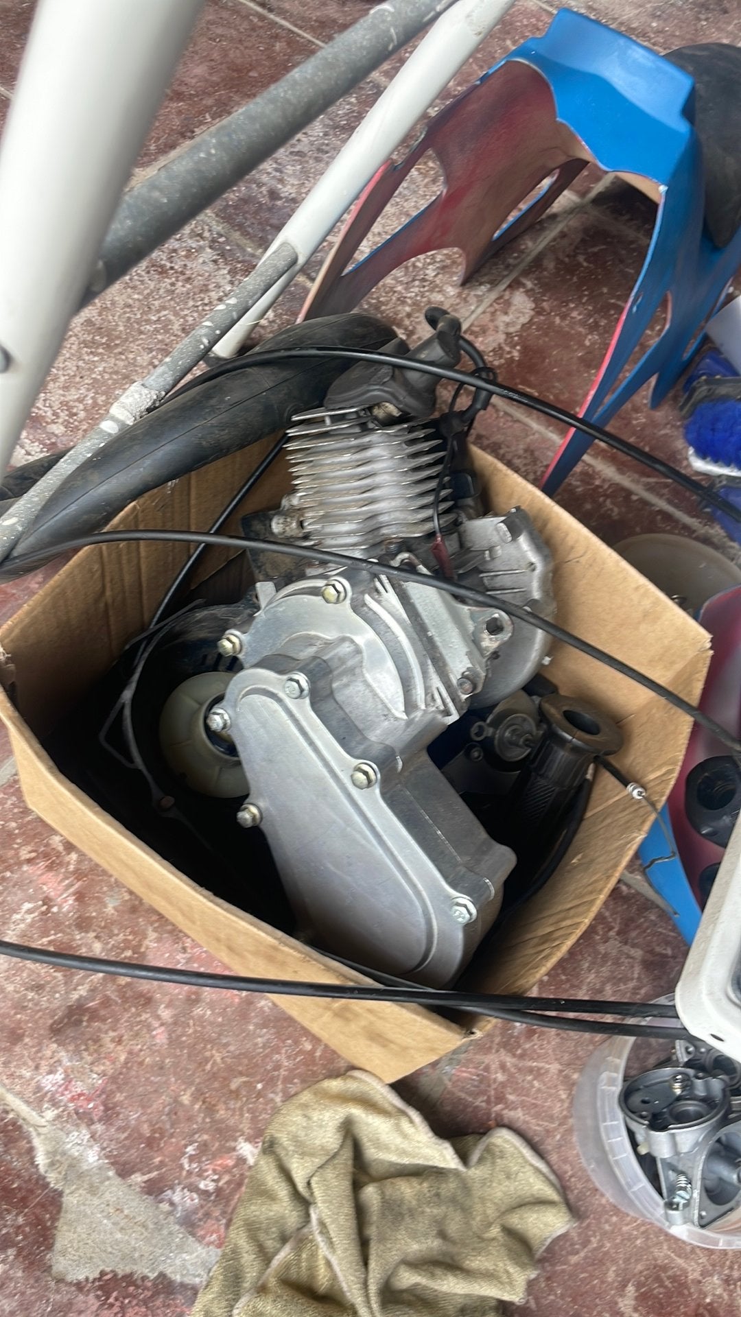 Pitbike 50 cc Compleet of in onderdelen stuur berichtje, Fietsen en Brommers, Brommeronderdelen | Algemeen, Ophalen, Zo goed als nieuw