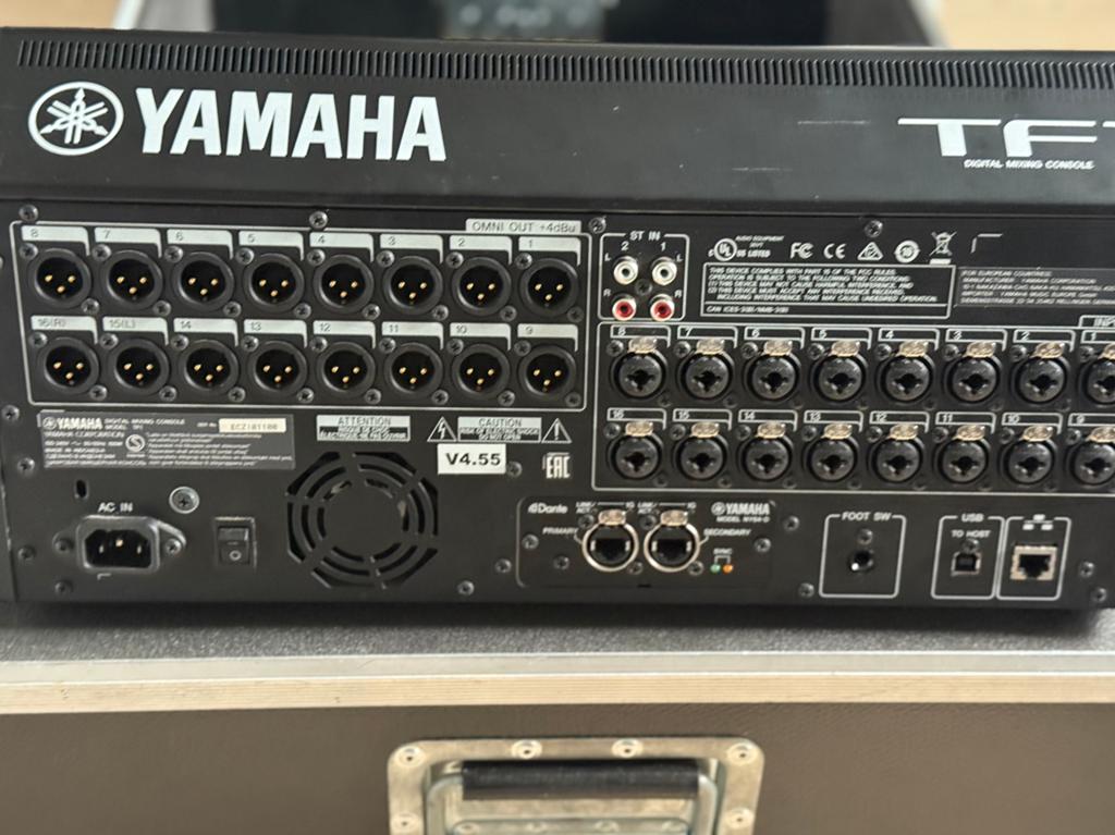 Yamaha TF1 digitaal, Muziek en Instrumenten, Ophalen of Verzenden, Zo goed als nieuw