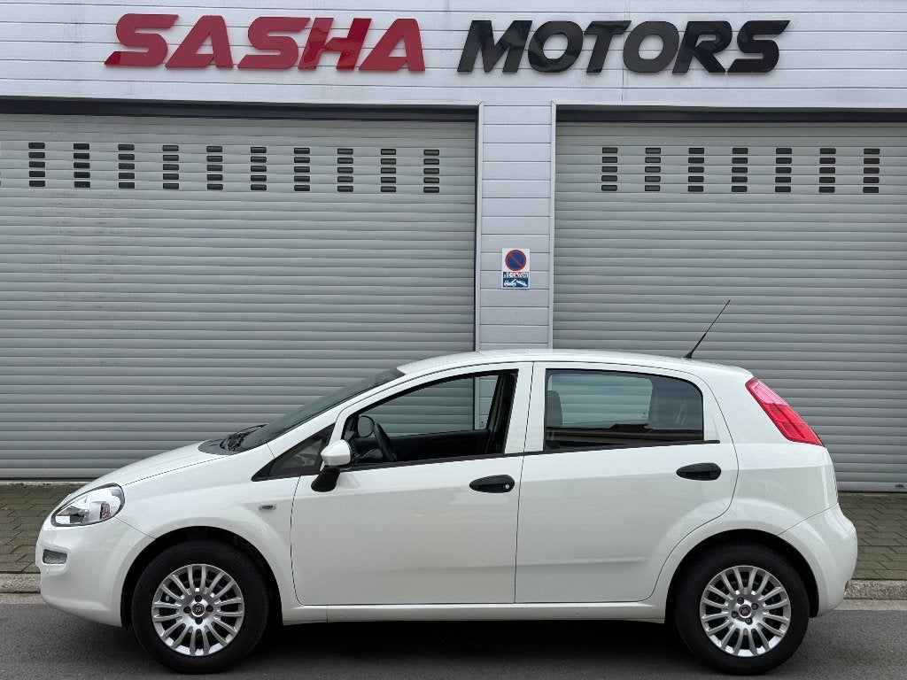 Fiat Punto 1.2 Benzine '15 | Airco | 71.000 KM | 12MGarantie, Auto's, Voorwielaandrijving, Dealer onderhouden, Wit, Bedrijf