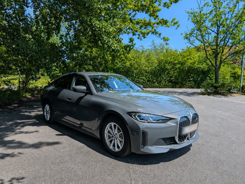 BMW i4 eDrive40 | Trekhaak | 28000km | Btw / lease, Autos, I4, Achat, Attache-remorque, Noir
