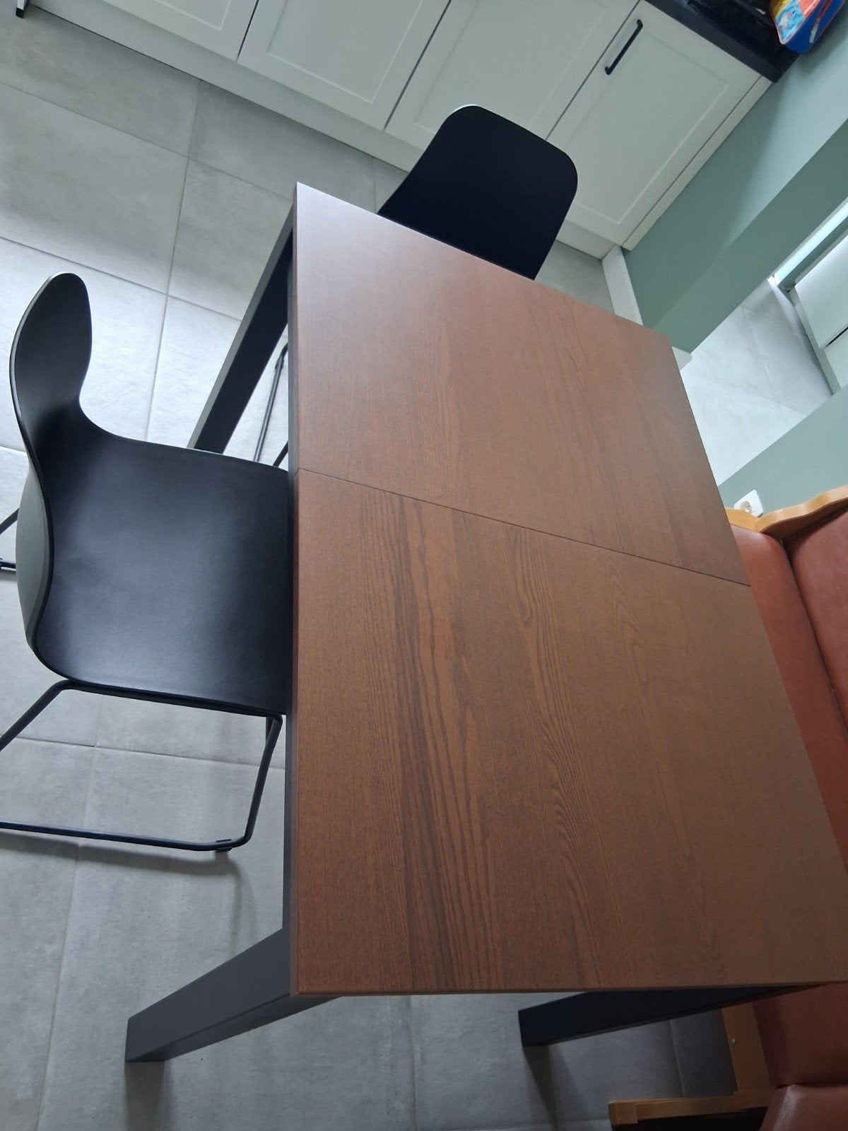 Tafel + 2 stoelen te koop, Ophalen