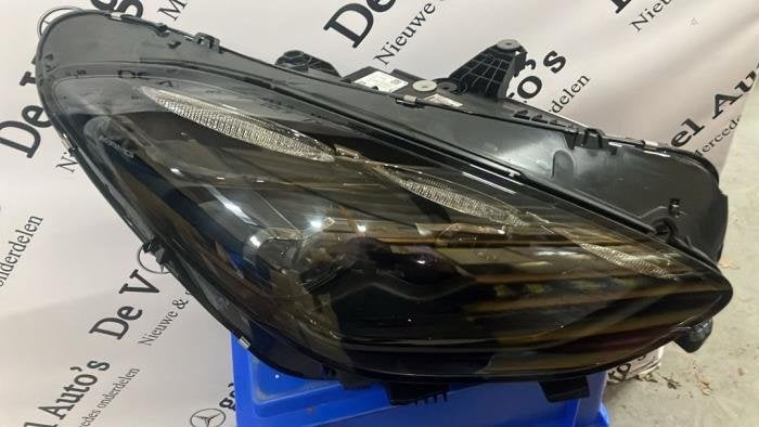 Phare droit d'un Mercedes AMG GT, Autos : Pièces & Accessoires, 3 mois de garantie, Utilisé, -, -