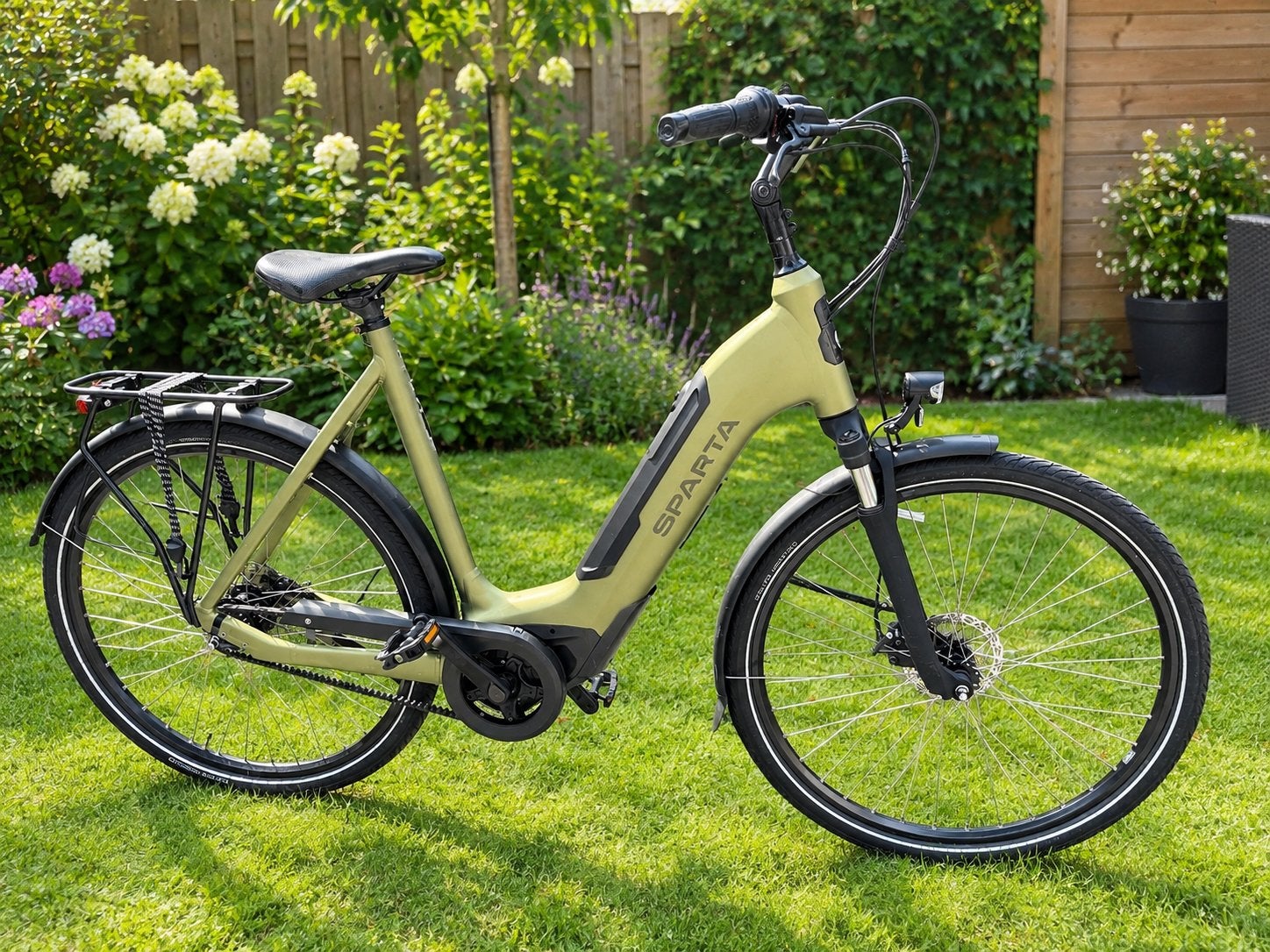 Vélo électrique Sparta C Grid avec moteur central, Vélos & Vélomoteurs, Enlèvement ou Envoi, Comme neuf, Sparta