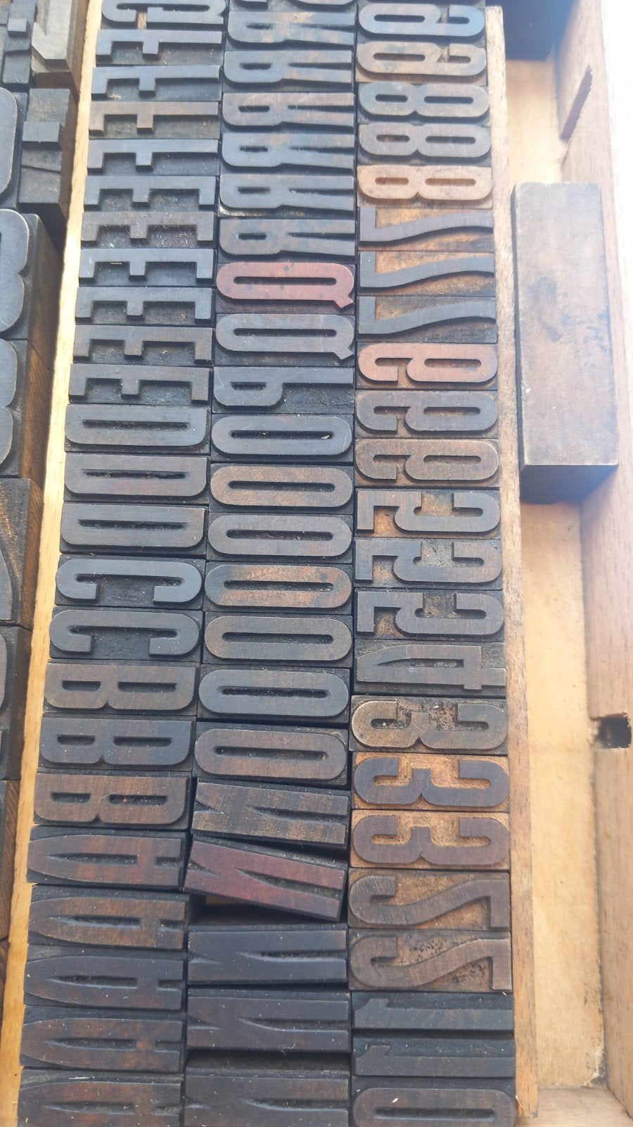 houten drukletters perelaar, Ophalen of Verzenden, Gebruikt, Houten stempel