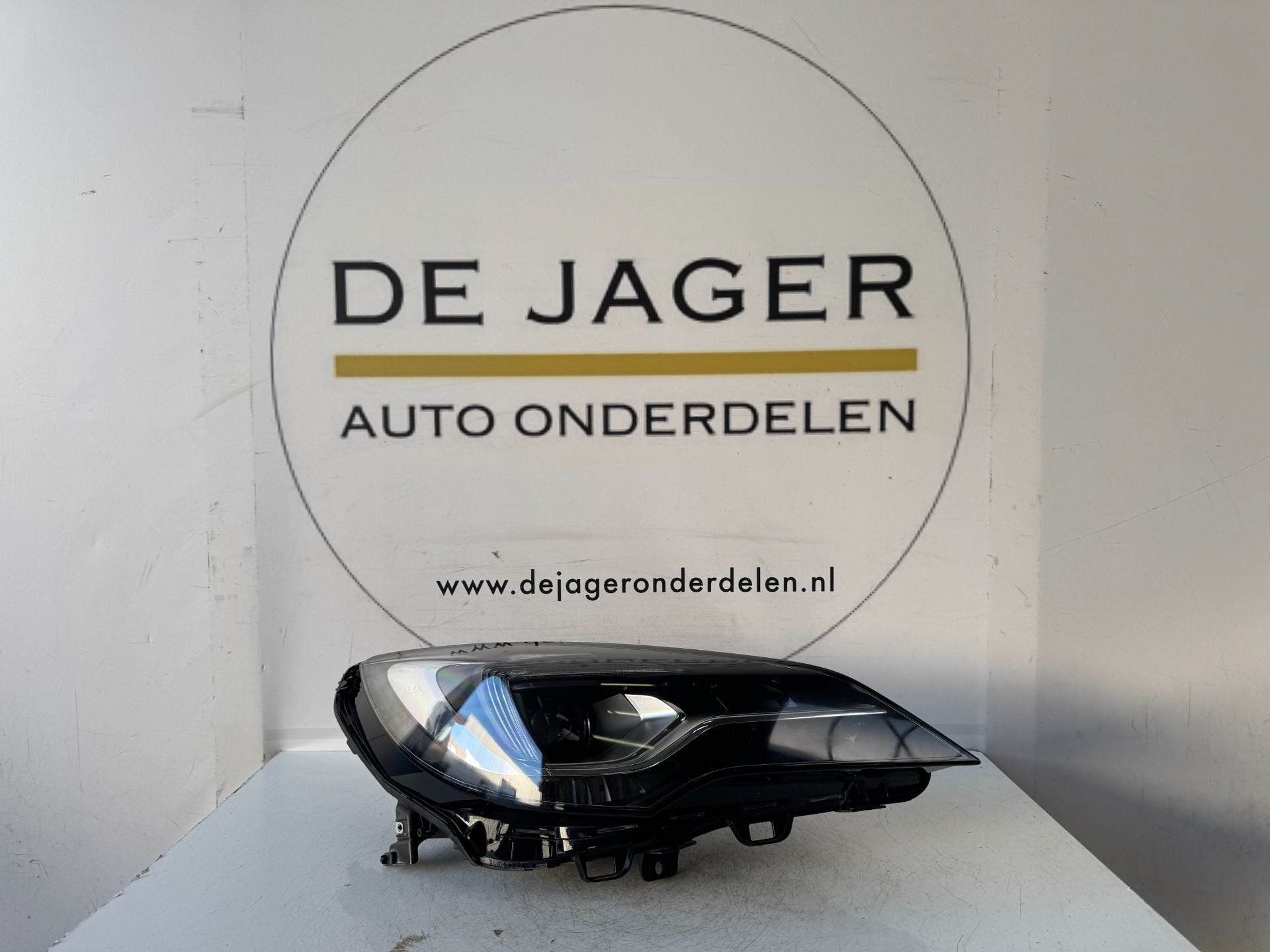 Phare droit Opel Astra K Ilux Full LED 39228715, Opel Automobile GmbH, Opel, Bahnhofsplatz 1
65423  Russelsheim am Main, DE, Kontakt@opel-infoservice.de