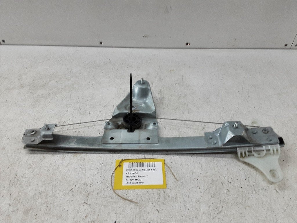 RAAMMECHANIEK RECHTS VOOR Renault Arkana (RJLL) (01-2020/-), Gebruikt, Renault, Peter-Huppertz-Straße 5
51063  Köln, DE, Dialog.deutschland@renault.de