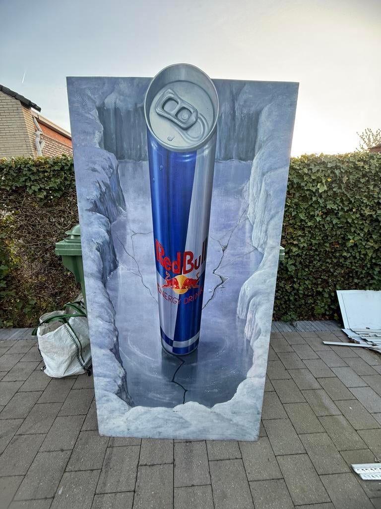 Schilderij red bull, Enlèvement