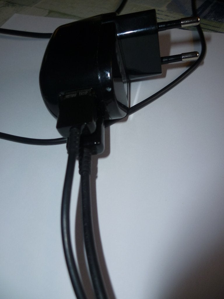 Nieuwe dubbele gsm oplader + 2 kabels., Telecommunicatie, Mobiele telefoons | Telefoon-opladers, Ophalen, Samsung, Nieuw, Samsung