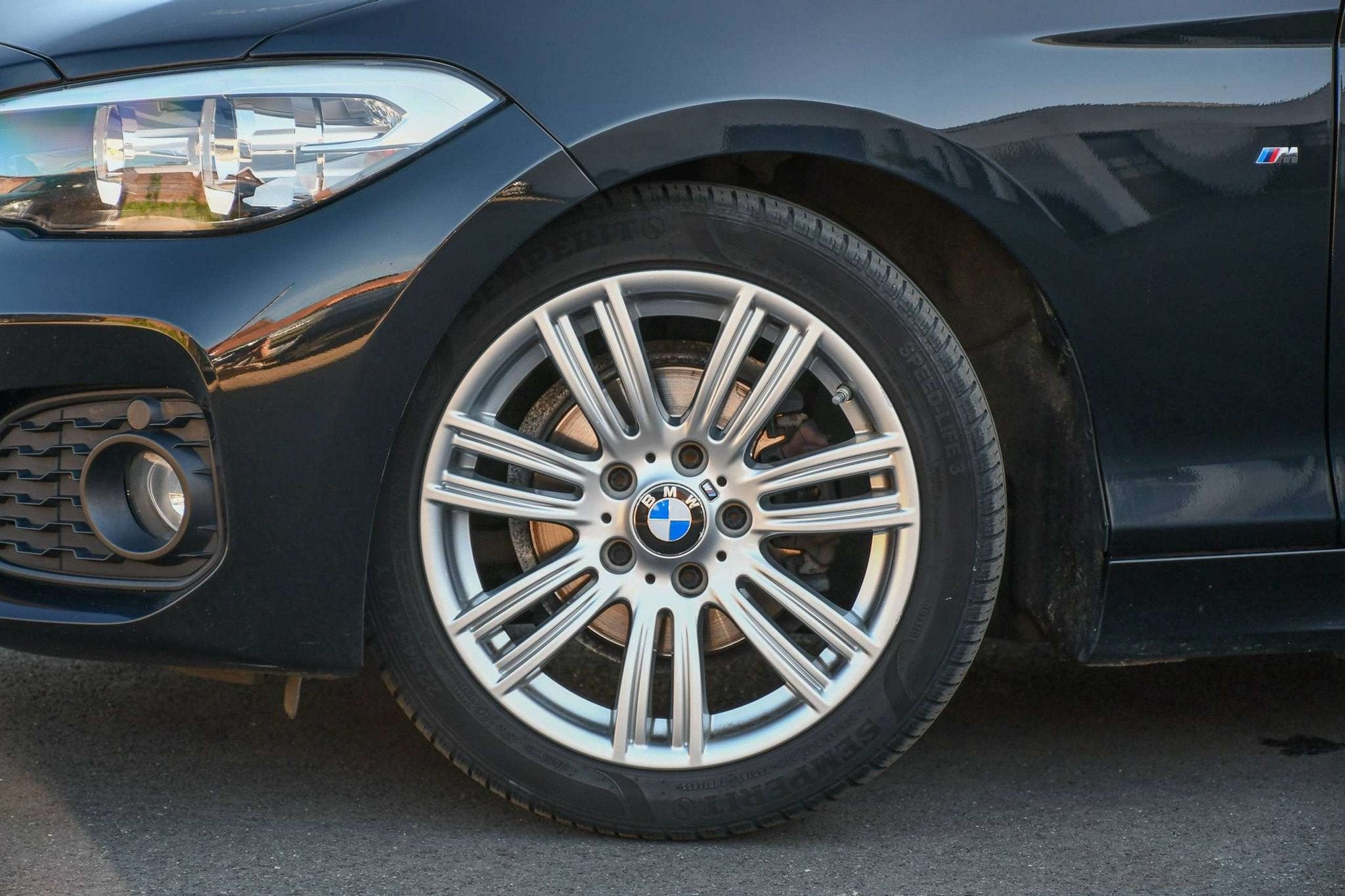BMW 1 Serie 116 116 d *M-PACK*ALCANTARA*PDC*NAVI*BLUETOOTH*, Autos, BMW, https://public.car-pass.be/vhr/b589bb9a-f668-4624-beaa-576825b4735d