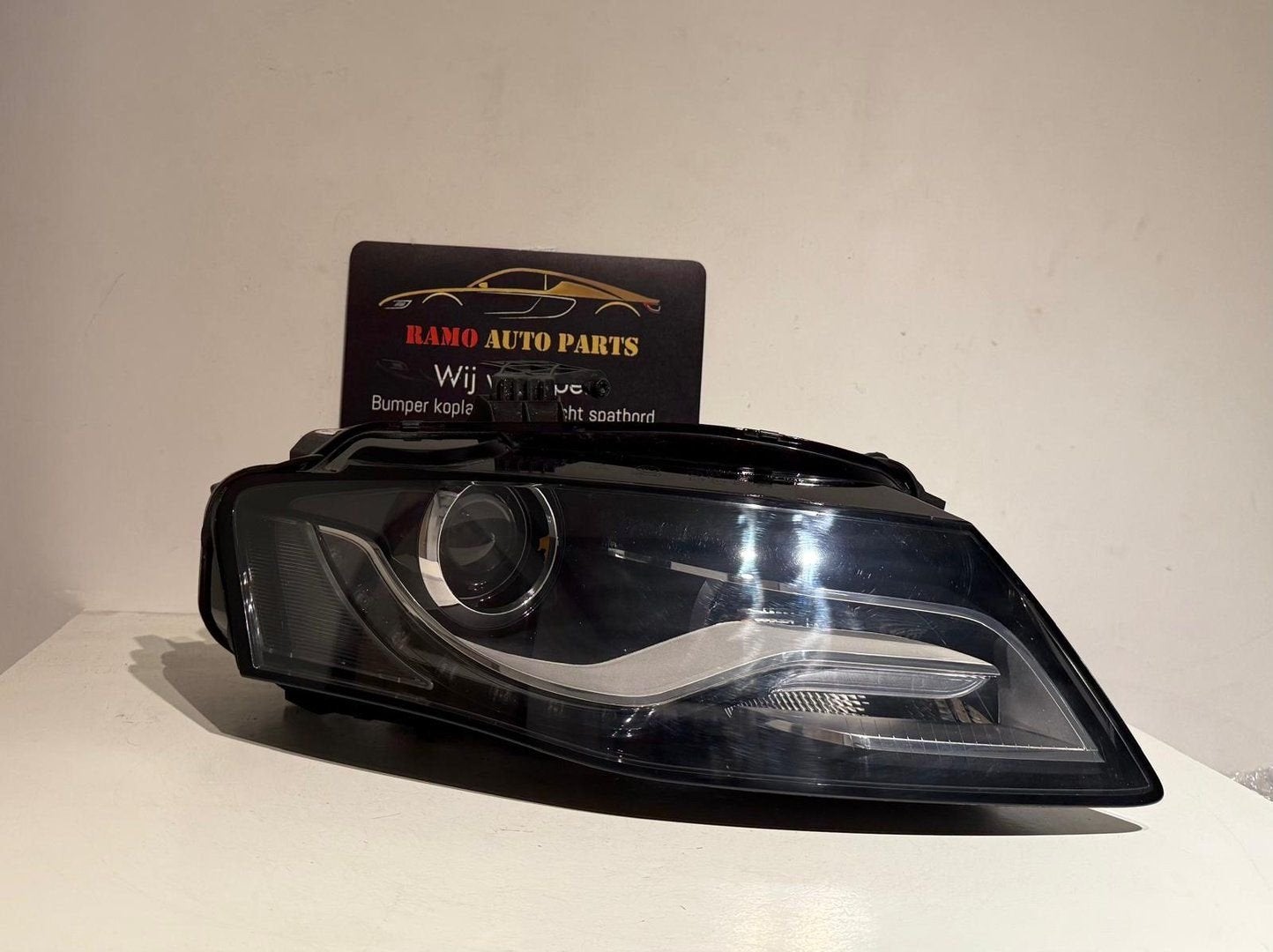AUDI A4 B8 XENON LED KOPLAMP RECHTS 8K0941004P ORIGINEEL, Auto-onderdelen, Gebruikt, -, -, -
