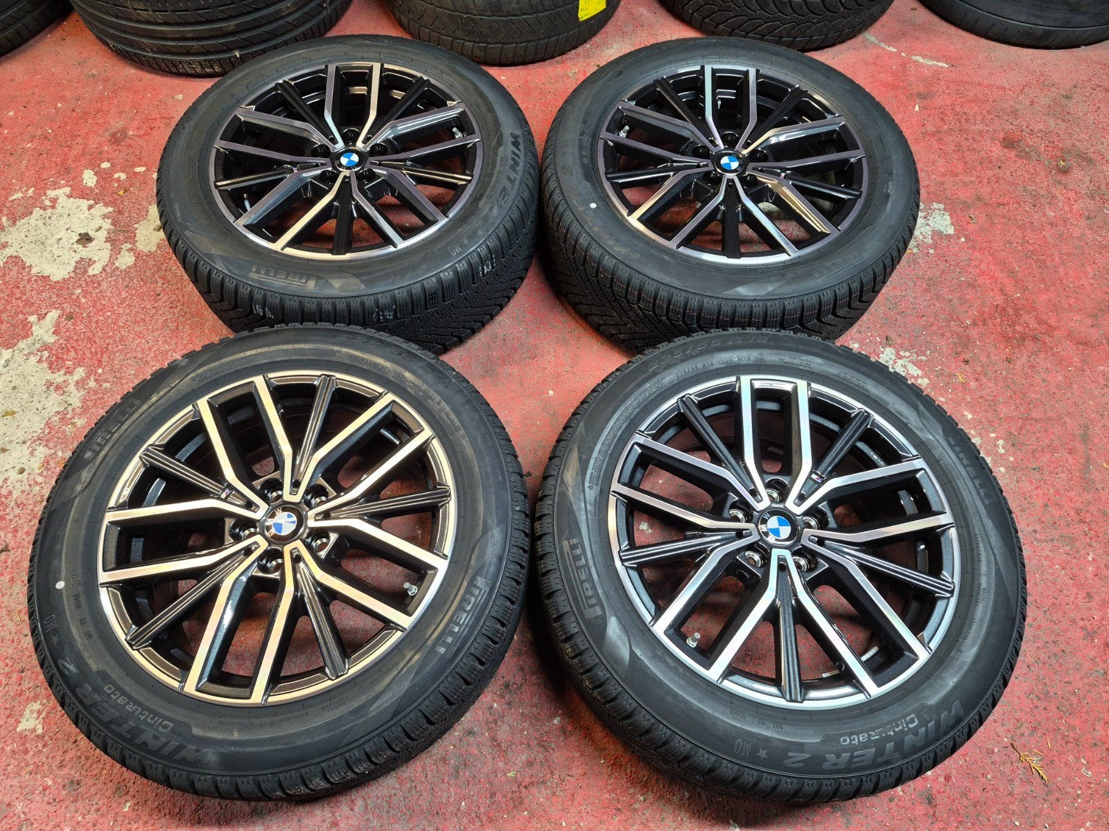 jantes BMW origine 18" kit hiver NEUF X1 U11 ix1 X2 U10 ix2, Autos : Pièces & Accessoires, Neuf, Pneus et Jantes, Pneus hiver