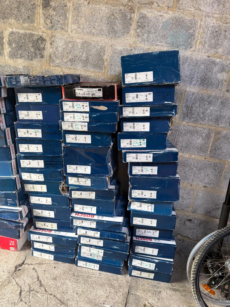 Disque de frein neuf avant arrière bosch mintex ferodo, Autos : Pièces & Accessoires, Freins & Transmission, Enlèvement ou Envoi