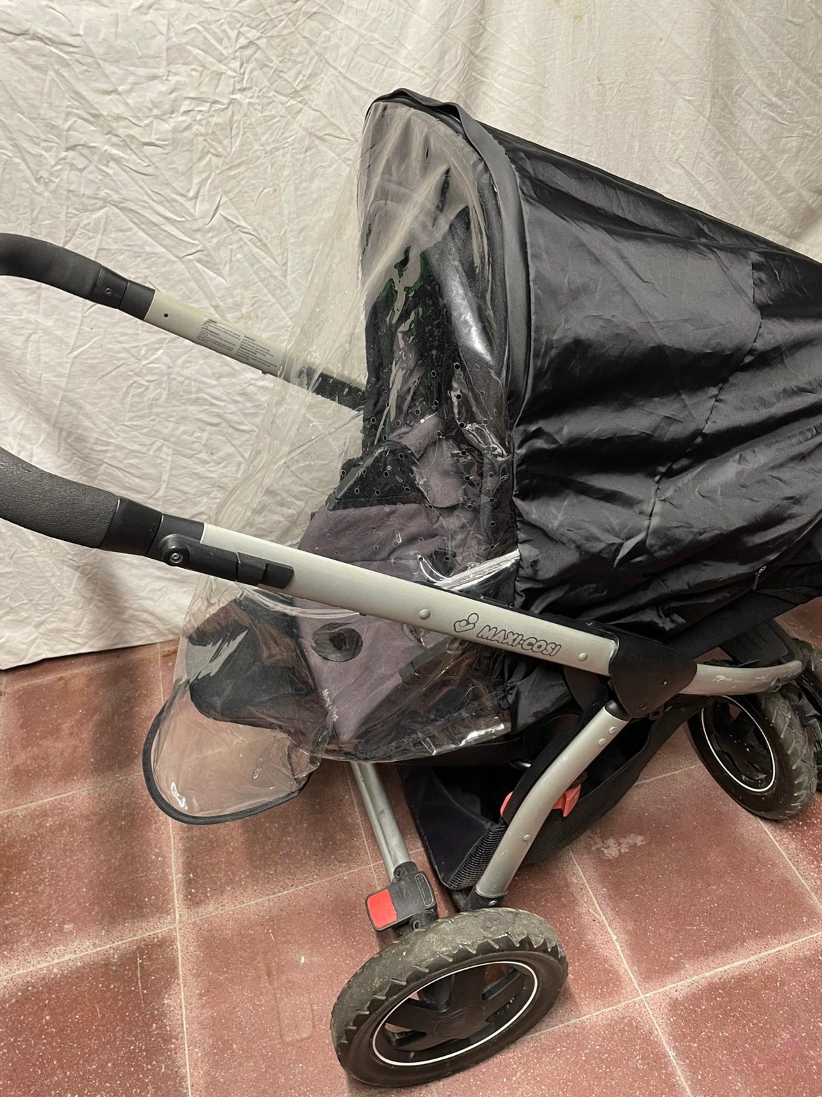 Buggy Maxi Cosi Mura plus3 met mand, adapters en regenhoezen, Enlèvement, Utilisé, Maxi-Cosi, Ombrelle