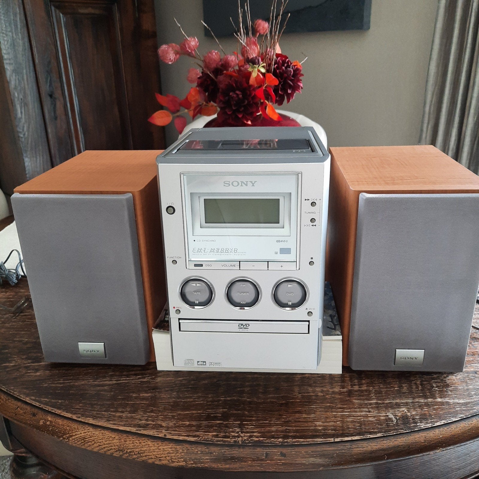 SONY CMT M90DVD MICRO HIFI COMPONENT SYSTEM, TV, Hi-fi & Vidéo, Chaîne Hi-fi, Enlèvement, Comme neuf, Deck cassettes ou Lecteur-enregistreur de cassettes
